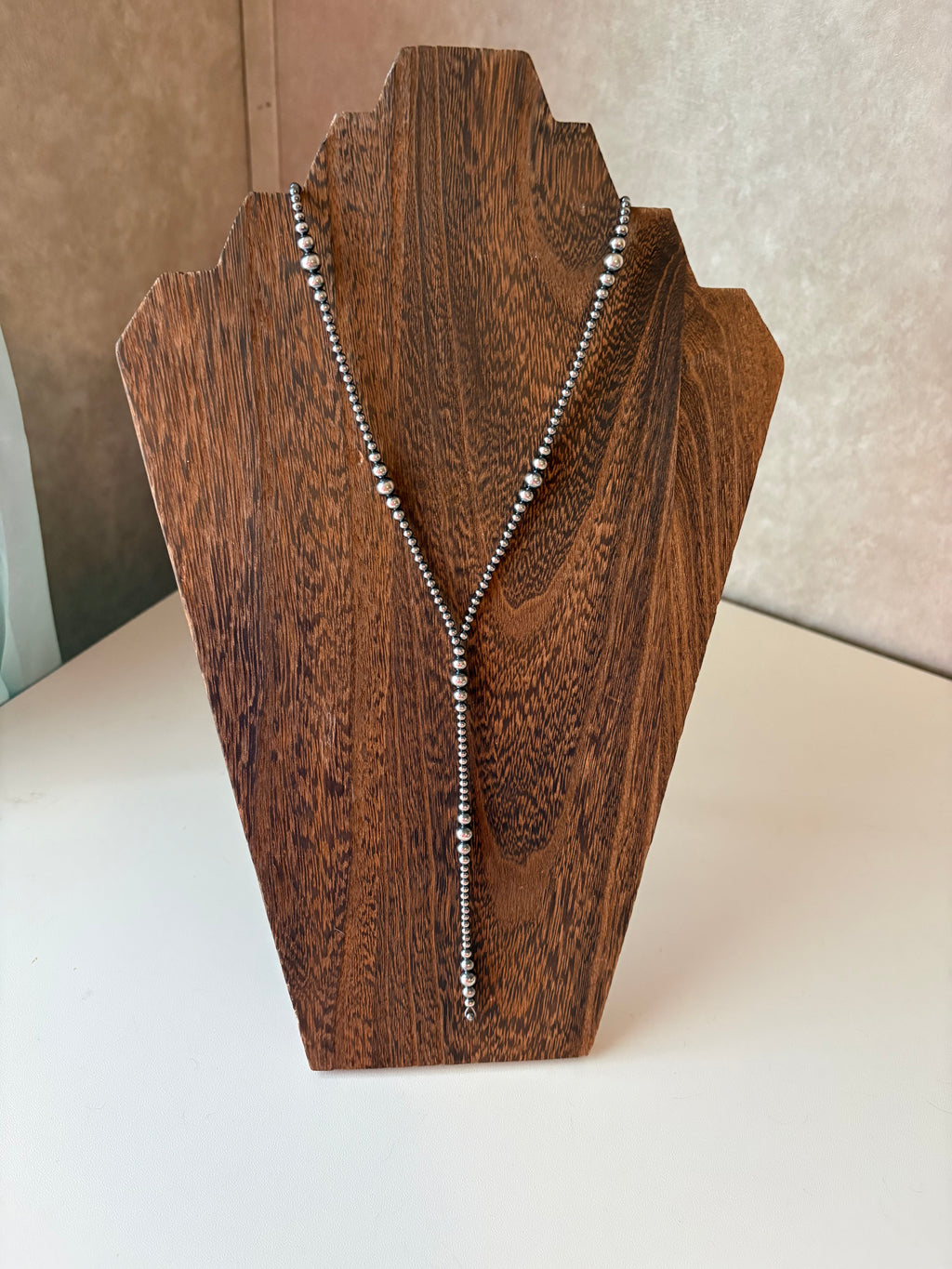 Lariat necklace